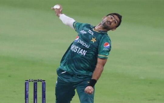 Asia Cup 2022: भारत के खिलाफ मैच से पहले पाकिस्तान को लगा झटका गेंदबाज शाहनवाज दहानी बाहर